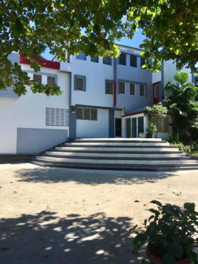 Au Ber Cayes Guest House